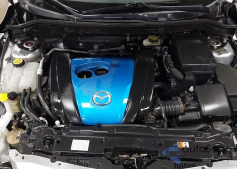 2013 Mazda Mazda3 I Sport из США, поврежденный, VIN JM1BL1UP4D1796510